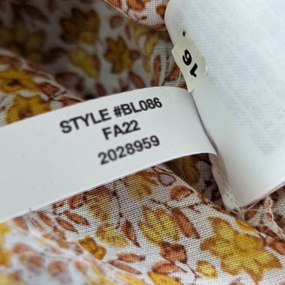 J. Crew NWOT Puff Sleeve V-neck Top in Scattered Blooms Print Sz 6 - Picture 7 of 9